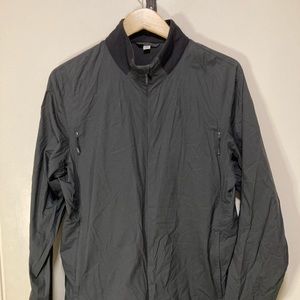 Lululemon windbreaker